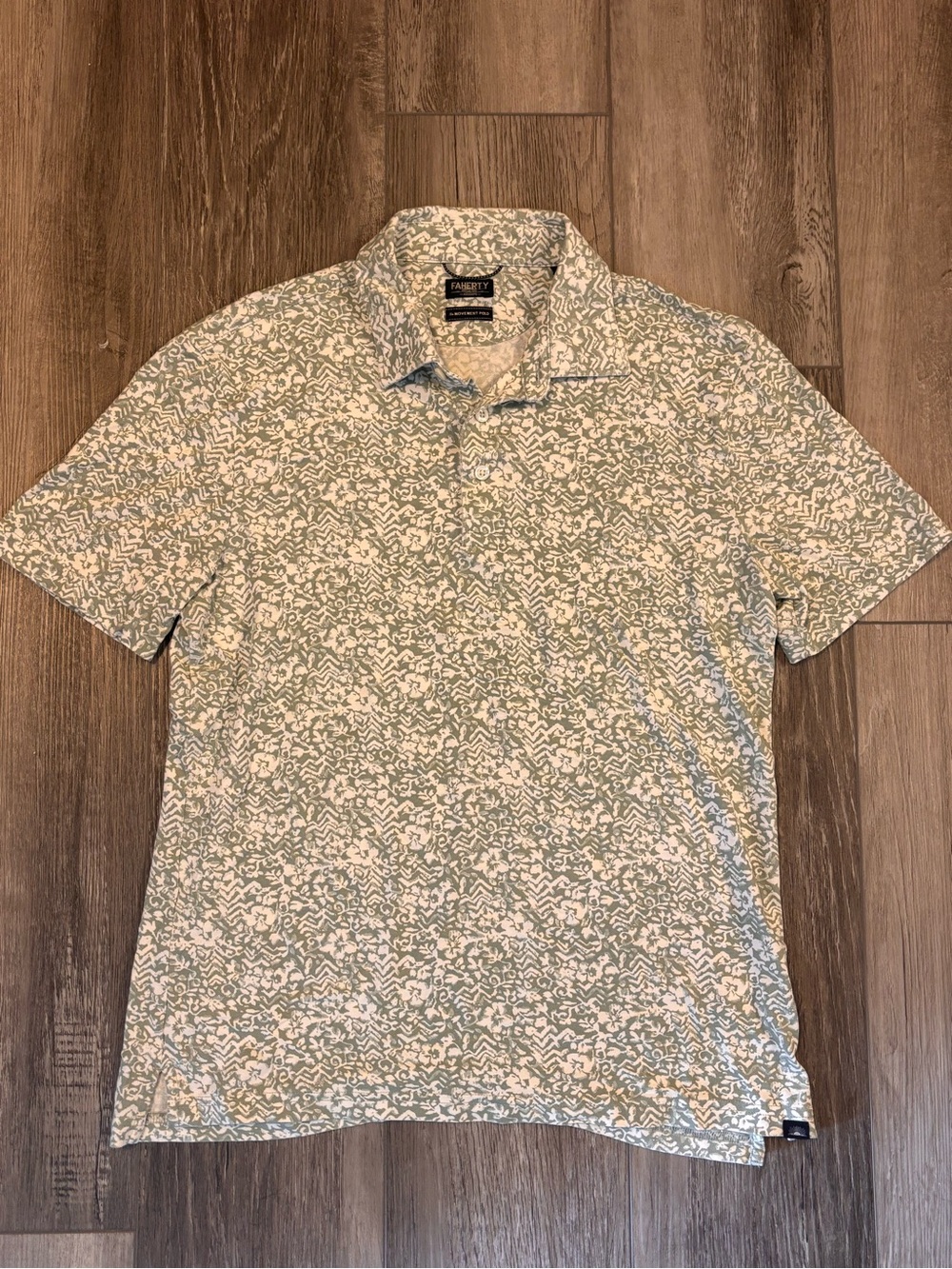 Faherty Short Sleeve Movement Pique Polo Dusty Sage Hilo